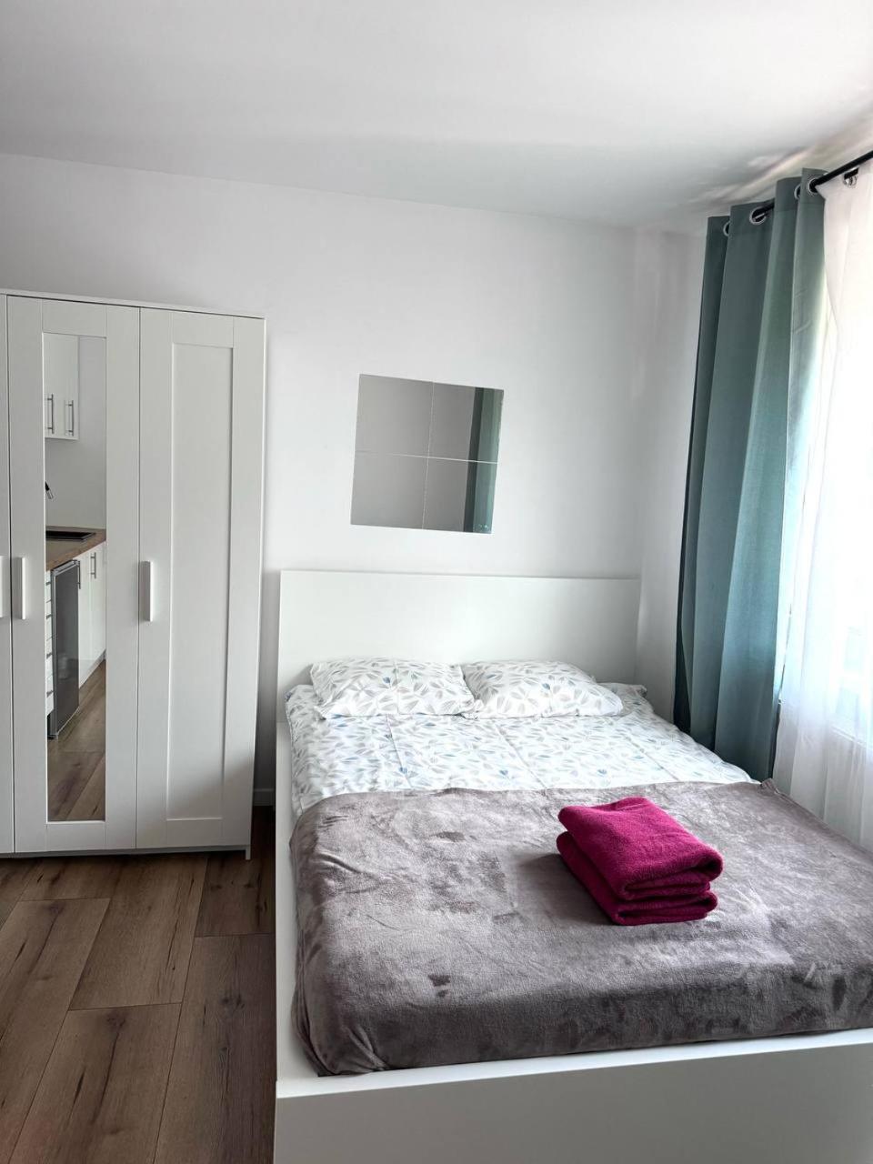 Quiet Apartment Near The Park, Metro, Centre, Wi-Fi - By Hik Apartments Warsaw Exterior photo